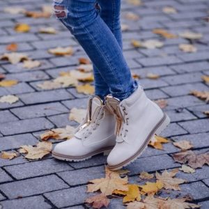 Distressed Skinny Jeans